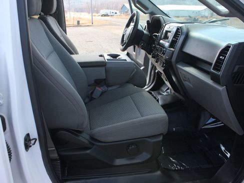 Used 2017 Ford F150 XLT w/ Trailer Tow Package image 34