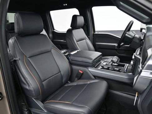 New 2025 Ford F150 Lariat w/ Equipment Group 501A Mid image 31