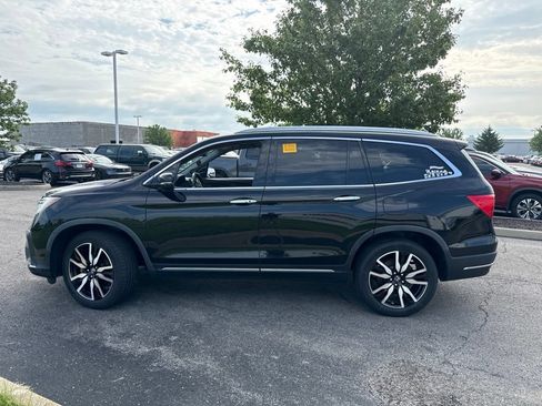 Used 2020 Honda Pilot Touring image 8