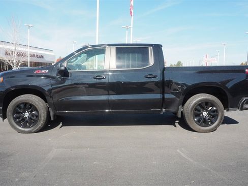 Used 2021 Chevrolet Silverado 1500 RST image 8