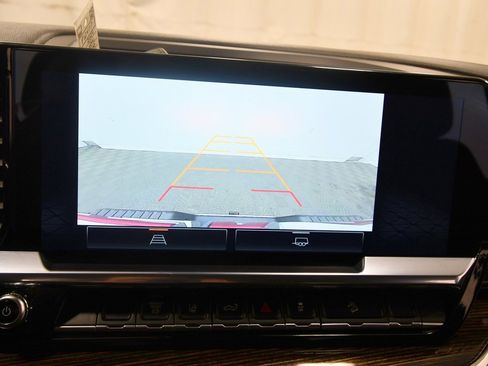 Used 2024 GMC Sierra 3500 SLE w/ SLE Convenience Package image 23