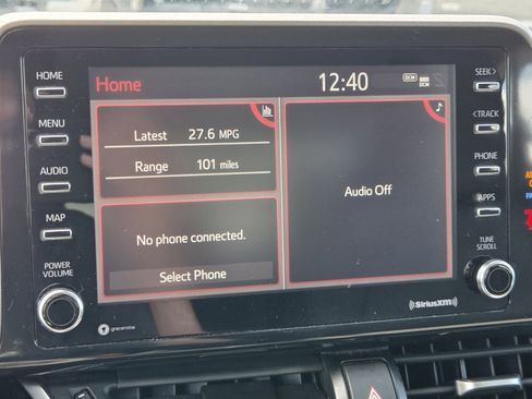 Used 2020 Toyota C-HR LE image 15