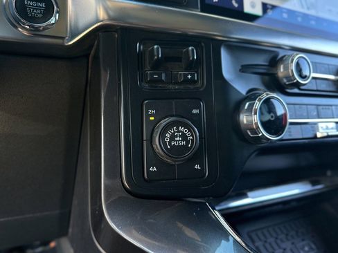 Used 2023 Ford F150 Lariat w/ Equipment Group 502A High image 11