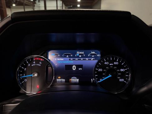 Used 2021 Ford F450 Platinum w/ Camper Package image 15