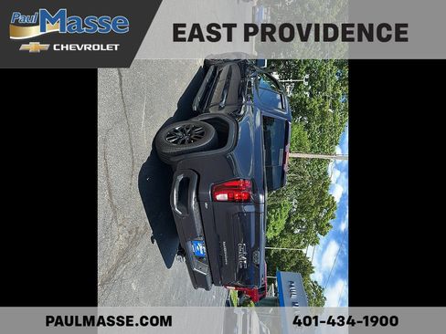 Used 2022 GMC Sierra 1500 Elevation w/ Elevation Premium Package AWD/4WD image 5