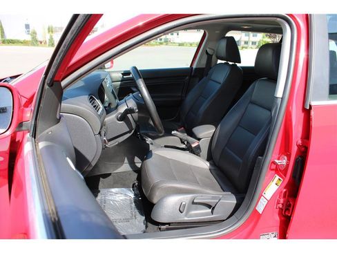 Used 2014 Volkswagen Jetta TDI FWD image 8