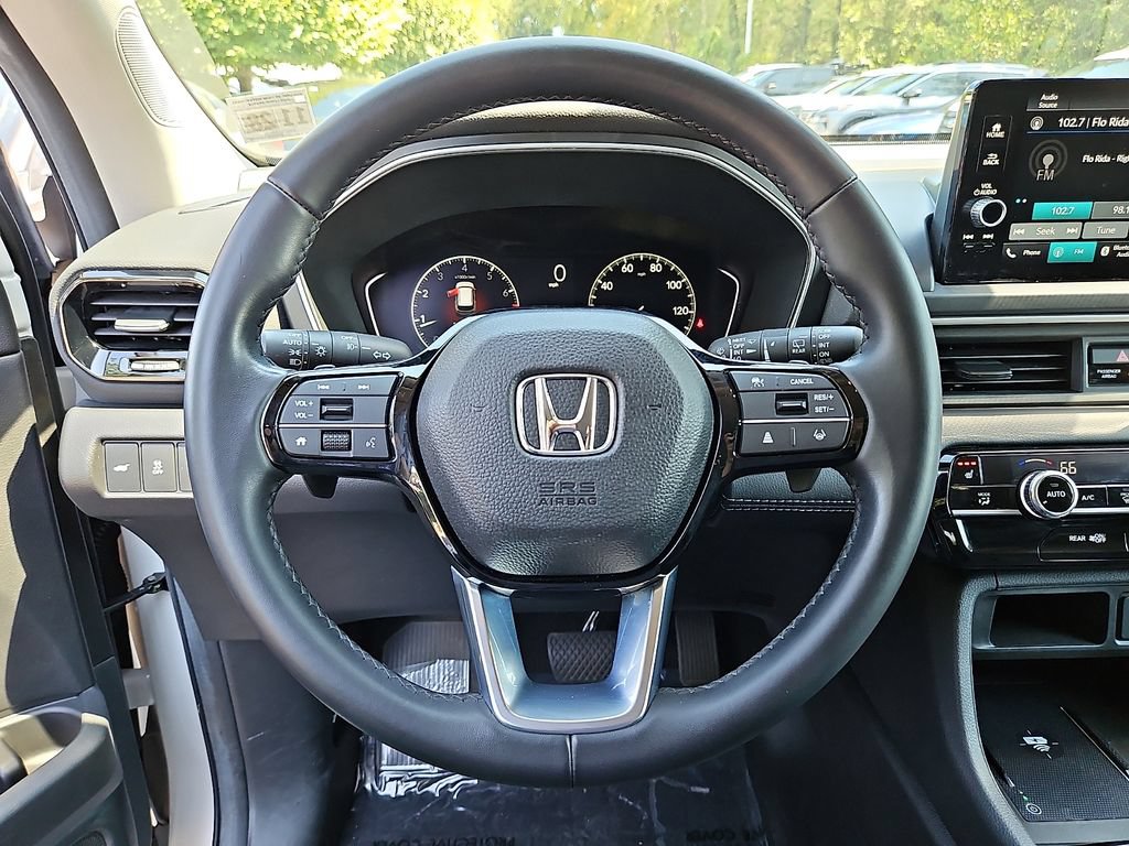 Used 2024 Honda Pilot EX-L image 23