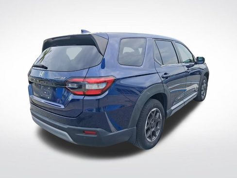 Used 2023 Honda Pilot EX-L image 7