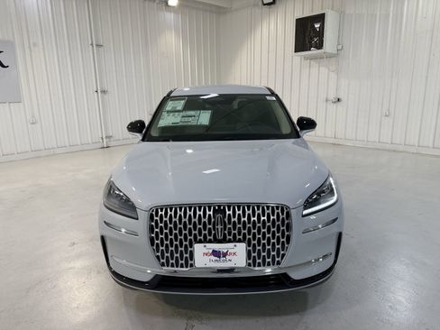 New 2026 Lincoln Corsair Premiere image 31