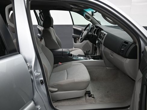 Used 2007 Toyota 4Runner SR5 image 34