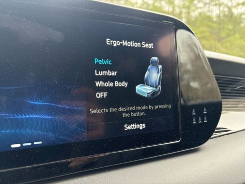 Used 2024 Hyundai Palisade Calligraphy image 54