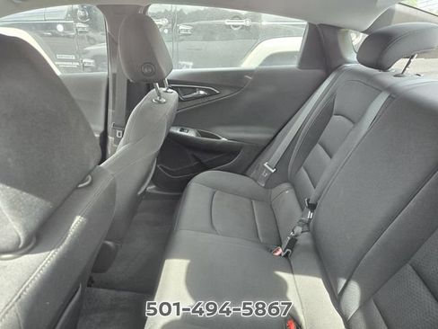 Used 2022 Chevrolet Malibu LS w/ Driver Confidence Package II FWD image 3