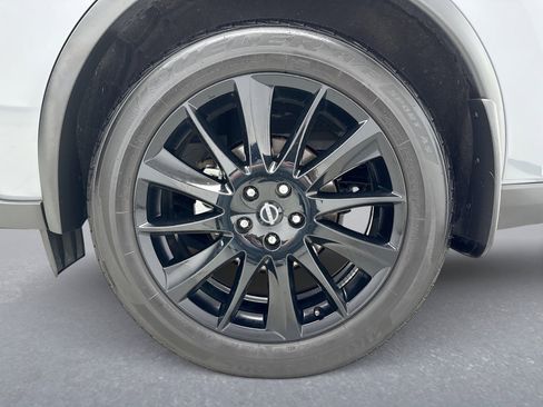 Used 2024 Nissan Murano SV w/ SV Midnight Edition Package AWD/4WD image 24