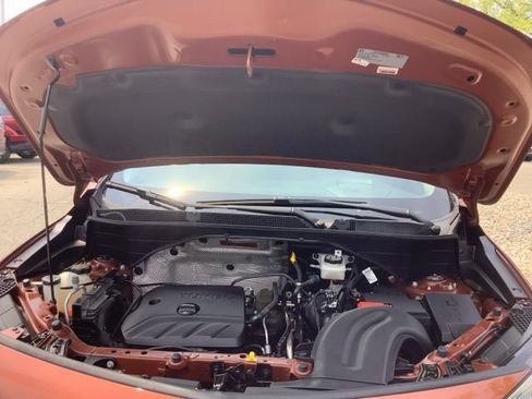Used 2021 Buick Encore GX Essence w/ Advanced Technology Package FWD image 13