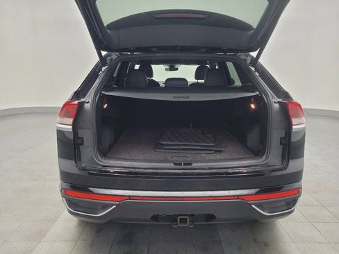 Used 2020 Volkswagen Atlas Cross Sport SEL image 29