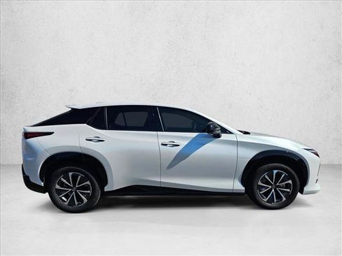 Used 2023 Lexus RZ 450e Premium w/ Technology Package AWD/4WD image 6