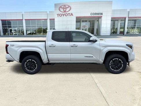 New 2026 Toyota Tacoma TRD Sport AWD/4WD image 10