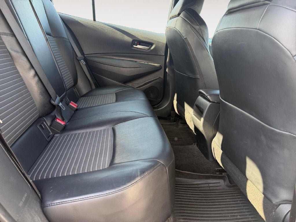 Used 2022 Toyota Corolla XSE FWD image 23