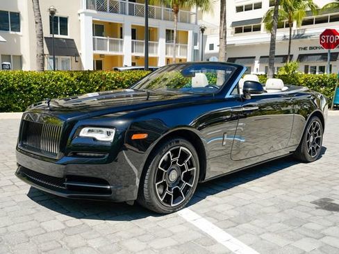 Used 2018 Rolls-Royce Dawn image 9