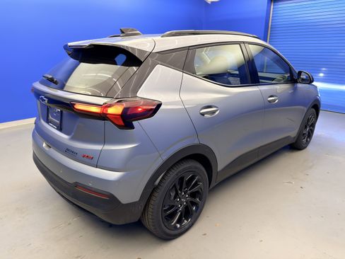 New 2027 Chevrolet Bolt RS FWD image 7