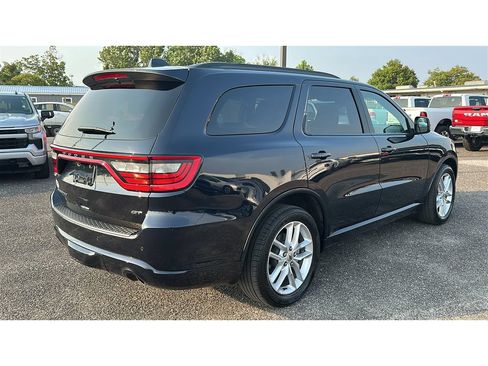Used 2024 Dodge Durango GT RWD image 6