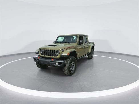 New 2026 Jeep Gladiator Mojave image 4