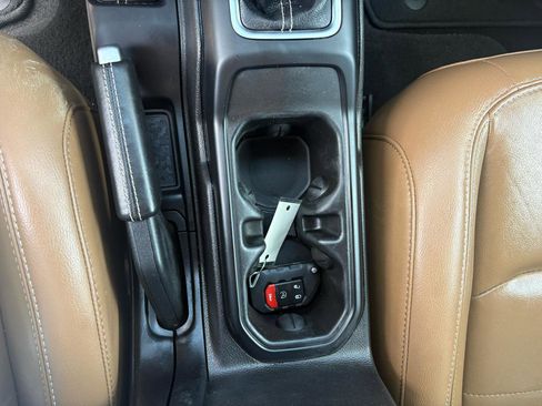 Used 2023 Jeep Wrangler Sahara w/ Cold Weather Group image 28