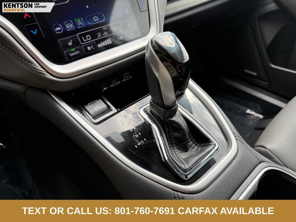 Used 2025 Subaru Outback Onyx Edition AWD/4WD image 21