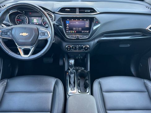 Used 2022 Chevrolet TrailBlazer ACTIV w/ Technology Package image 13