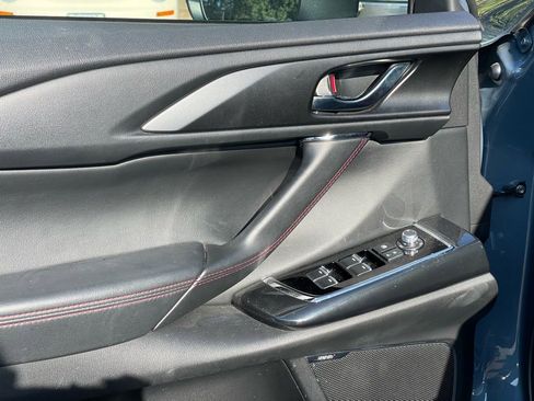 Certified 2023 MAZDA CX-9 Carbon Edition image 14