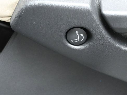 Used 2023 INFINITI QX60 Luxe w/ Cargo Package image 32