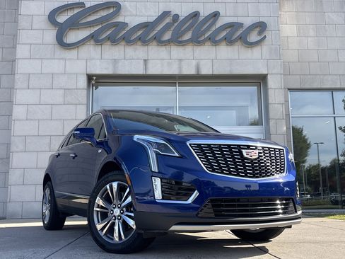 Used 2025 Cadillac XT5 Premium Luxury image 1