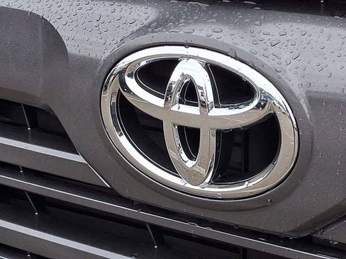 New 2026 Toyota Tundra Limited AWD/4WD image 24
