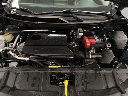 Certified 2025 Nissan Rogue SV AWD/4WD image 11