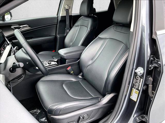 Used 2023 Kia Sportage EX FWD image 27