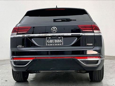 Used 2022 Volkswagen Atlas Cross Sport SEL image 6