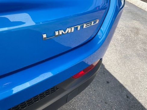 Used 2022 Jeep Compass Limited image 14