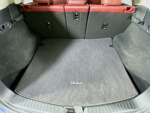 Used 2023 MAZDA CX-5 Carbon Edition image 29