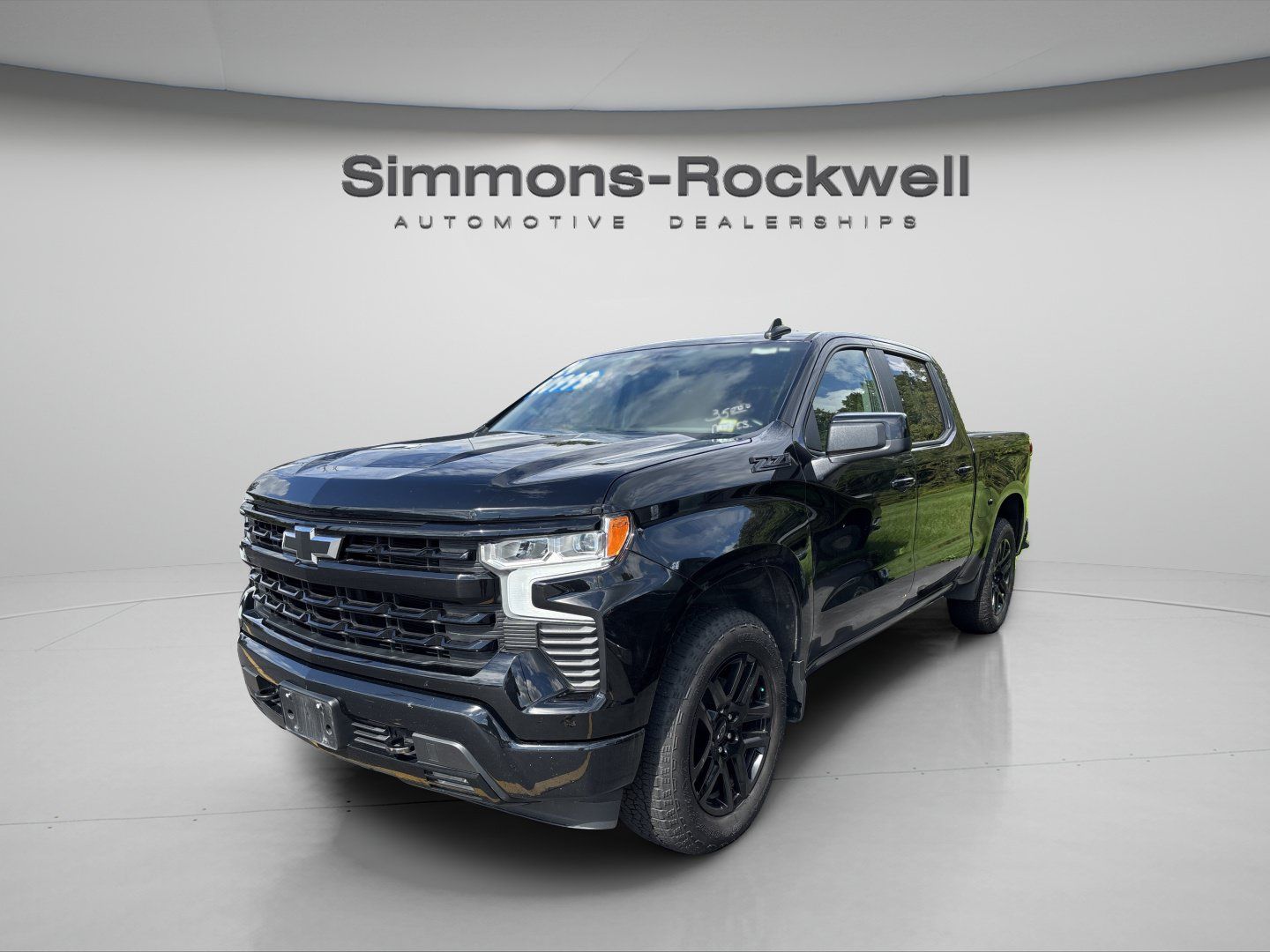 Used 2024 Chevrolet Silverado 1500 RST w/ Convenience Package II AWD/4WD image 1