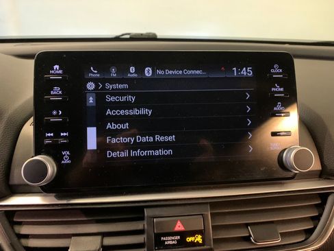 Used 2020 Honda Accord Sport image 28