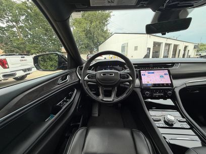 Used 2022 Jeep Grand Cherokee Overland w/ Adv Protech Group III