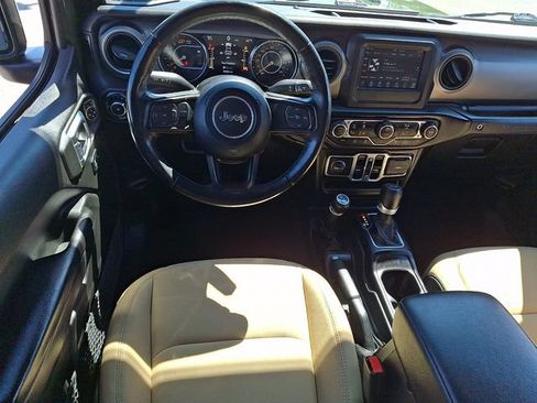 Used 2021 Jeep Wrangler Unlimited Sport AWD/4WD image 12