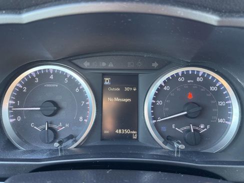 Used 2019 Toyota Highlander AWD V6 image 26