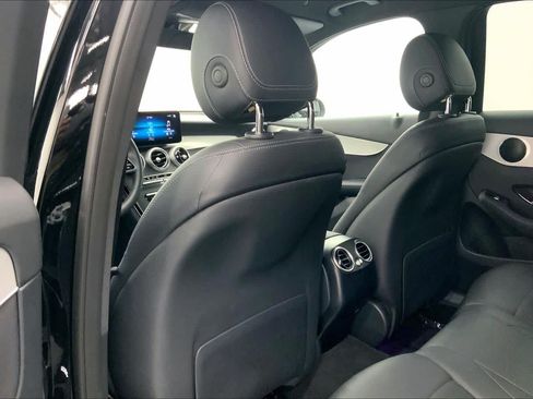 Certified 2022 Mercedes-Benz GLC 300 image 17