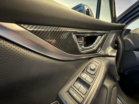 Used 2019 Subaru Crosstrek 2.0i Limited w/ Moonroof Package w/Navigation image 13