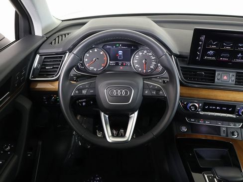 Used 2023 Audi Q5 2.0T Premium w/ Convenience Package image 33