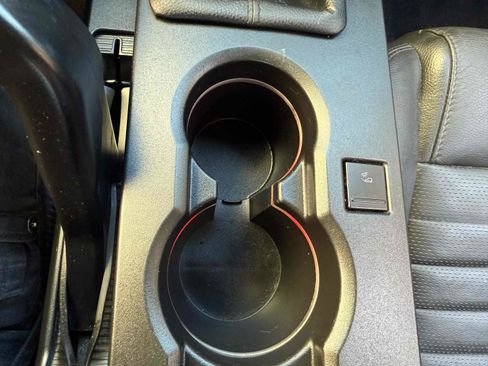 Used 2008 Ford Mustang GT Premium image 36