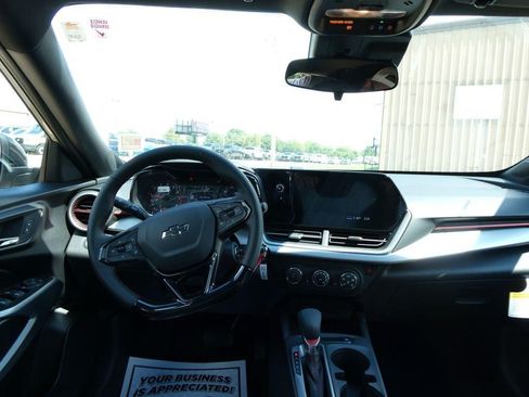 New 2026 Chevrolet Trax RS w/ Sunroof Package FWD image 14