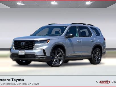 Used 2025 Honda Pilot Sport