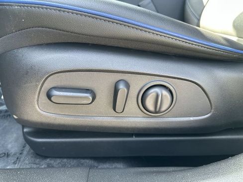 Certified 2025 Buick Envista Sport Touring w/ Convenience I Package FWD image 16